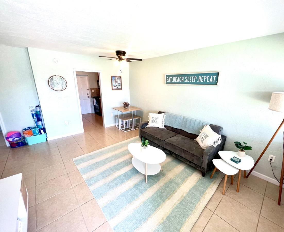 Beach Bungalow In Downtown Cocoa Beach Villa Eksteriør bilde